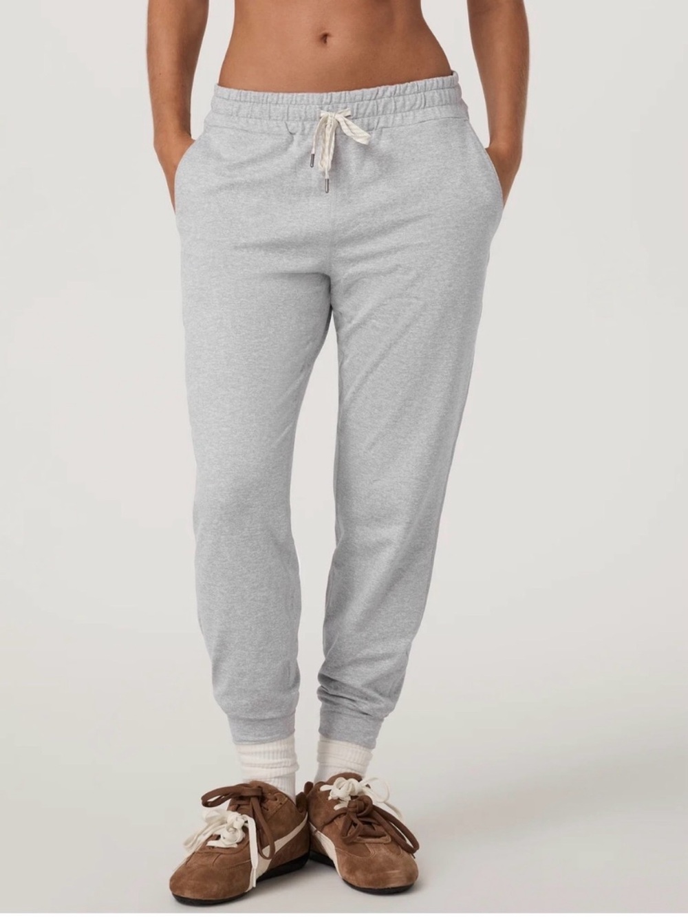 Vuori Light Gray Womens Joggers - Size Medium